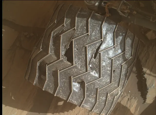 Sol 2732: Mars Hand Lens Imager (MAHLI)