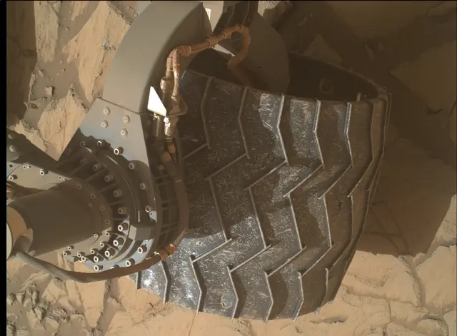 Sol 2732: Mars Hand Lens Imager (MAHLI)