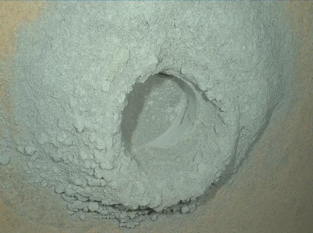 Sol 2732: Mars Hand Lens Imager (MAHLI)