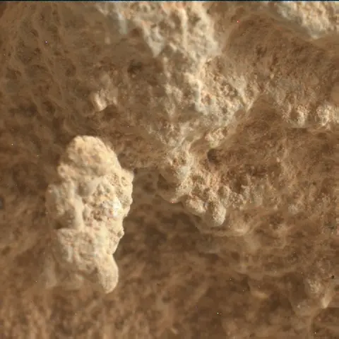 Sol 2733: Mars Hand Lens Imager (MAHLI)