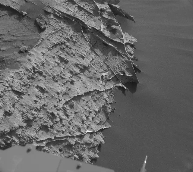 Sol 2734: Mast Camera (Mastcam)