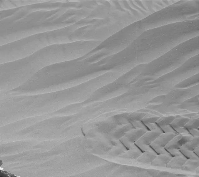 Sol 2734: Mast Camera (Mastcam)