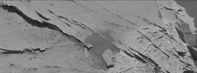 Sol 2735: Mast Camera (Mastcam)