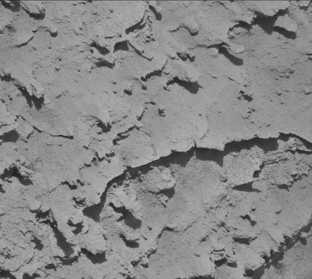 Sol 2735: Mast Camera (Mastcam)