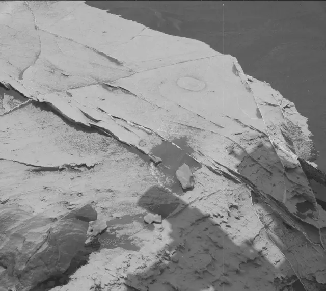 Sol 2737: Mast Camera (Mastcam)
