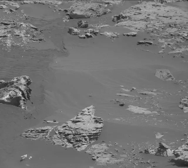 Sol 2737: Mast Camera (Mastcam)