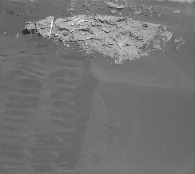 Sol 2737: Mast Camera (Mastcam)