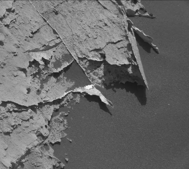 Sol 2738: Mast Camera (Mastcam)