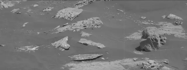 Sol 2741: Mast Camera (Mastcam)