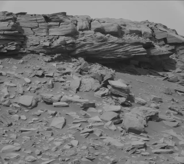 Sol 2741: Mast Camera (Mastcam)