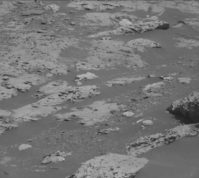 Sol 2741: Mast Camera (Mastcam)