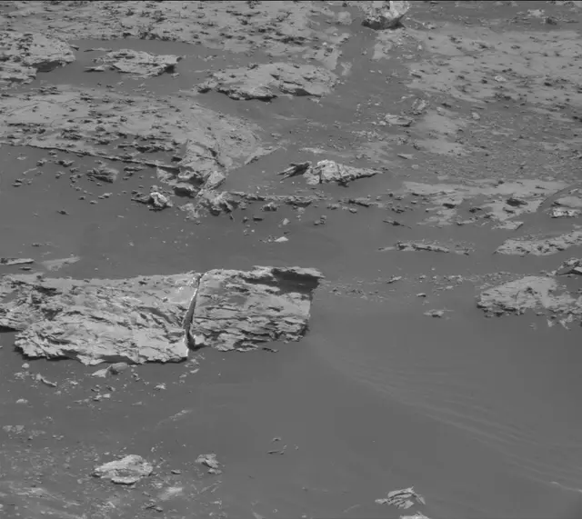 Sol 2741: Mast Camera (Mastcam)