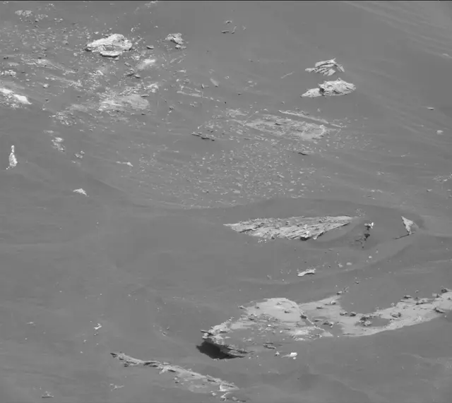 Sol 2741: Mast Camera (Mastcam)
