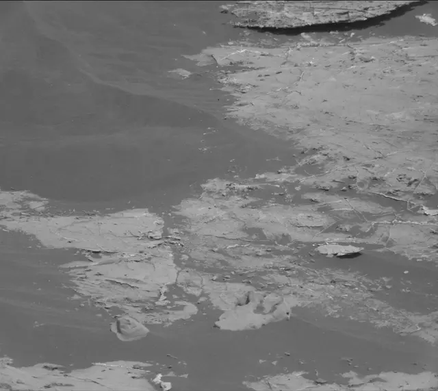 Sol 2741: Mast Camera (Mastcam)