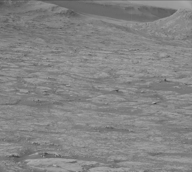 Sol 2742: Mast Camera (Mastcam)