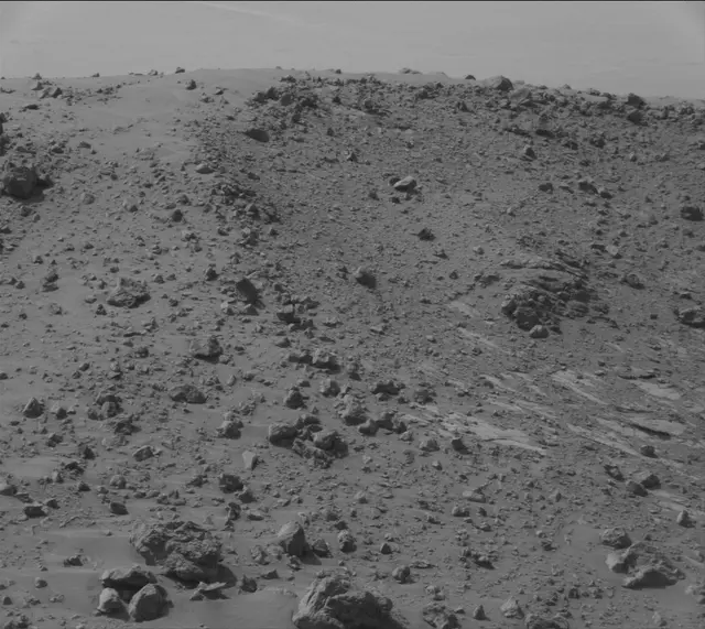 Sol 2742: Mast Camera (Mastcam)