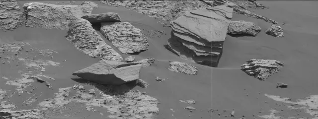 Sol 2744: Mast Camera (Mastcam)