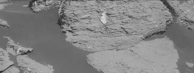 Sol 2744: Mast Camera (Mastcam)