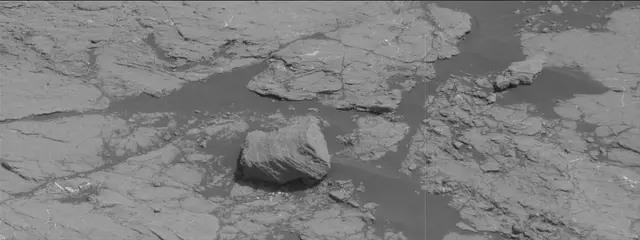 Sol 2744: Mast Camera (Mastcam)