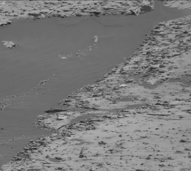 Sol 2744: Mast Camera (Mastcam)