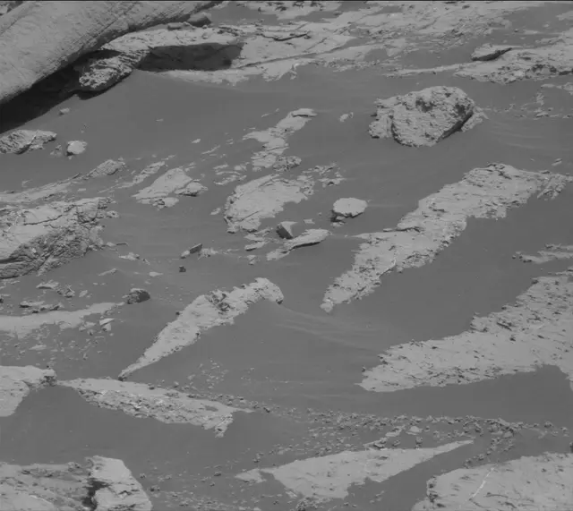 Sol 2744: Mast Camera (Mastcam)