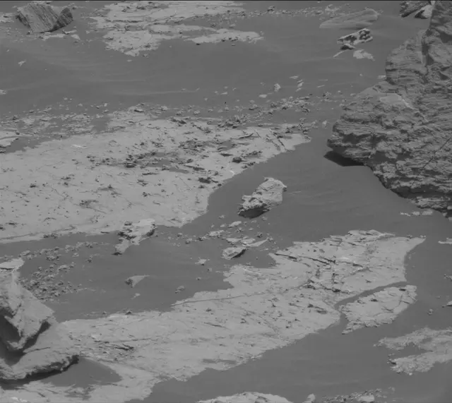 Sol 2744: Mast Camera (Mastcam)