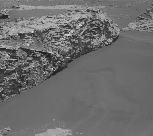 Sol 2744: Mast Camera (Mastcam)