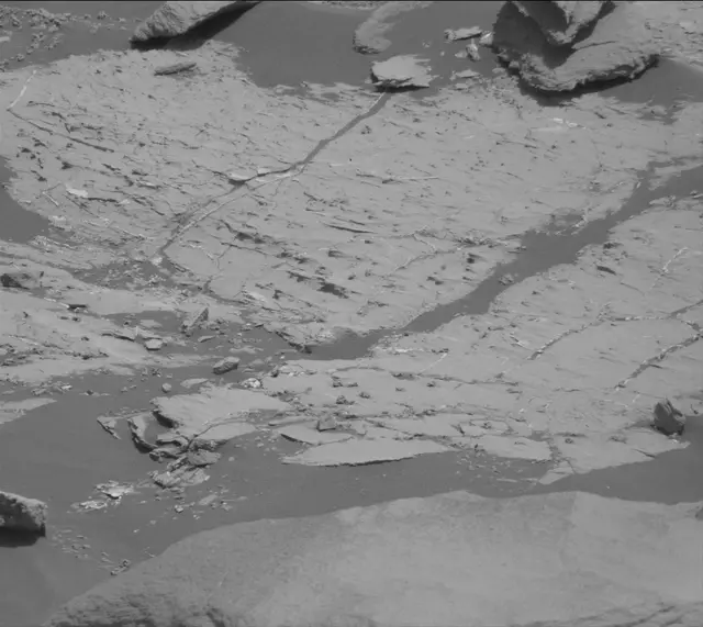 Sol 2744: Mast Camera (Mastcam)