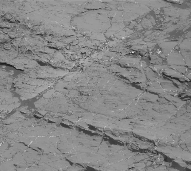 Sol 2744: Mast Camera (Mastcam)