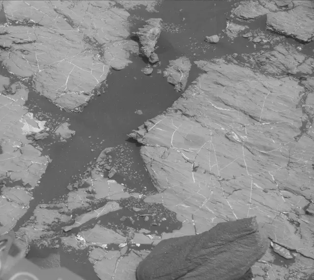 Sol 2745: Mast Camera (Mastcam)