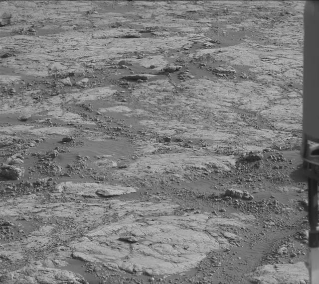 Sol 2745: Mast Camera (Mastcam)