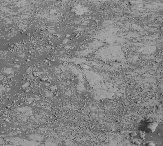 Sol 2745: Mast Camera (Mastcam)