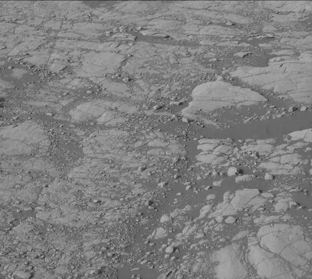 Sol 2745: Mast Camera (Mastcam)