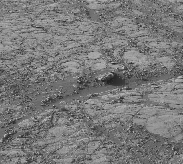 Sol 2745: Mast Camera (Mastcam)