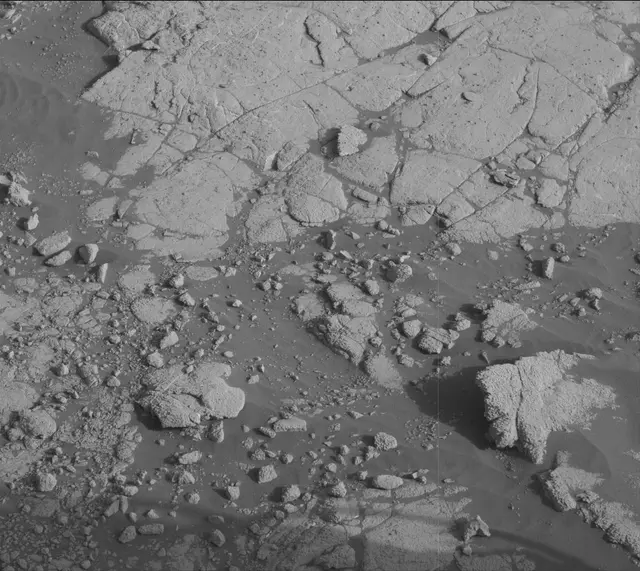 Sol 2745: Mast Camera (Mastcam)