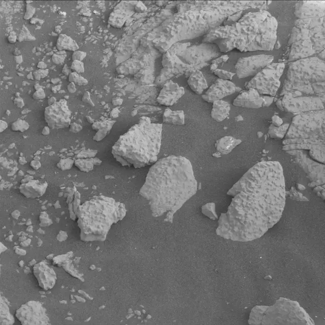 Sol 2745: Mast Camera (Mastcam)