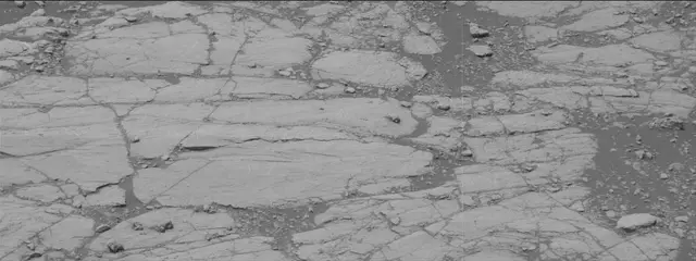 Sol 2747: Mast Camera (Mastcam)