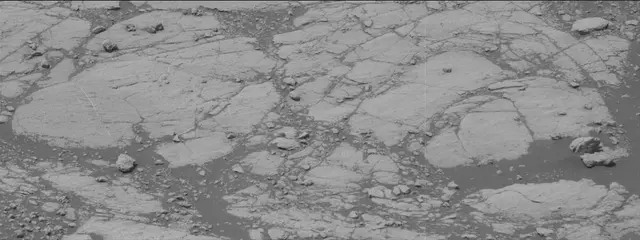 Sol 2747: Mast Camera (Mastcam)