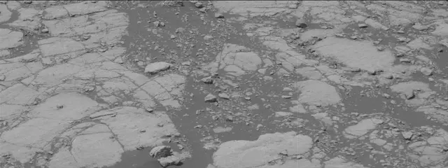 Sol 2747: Mast Camera (Mastcam)