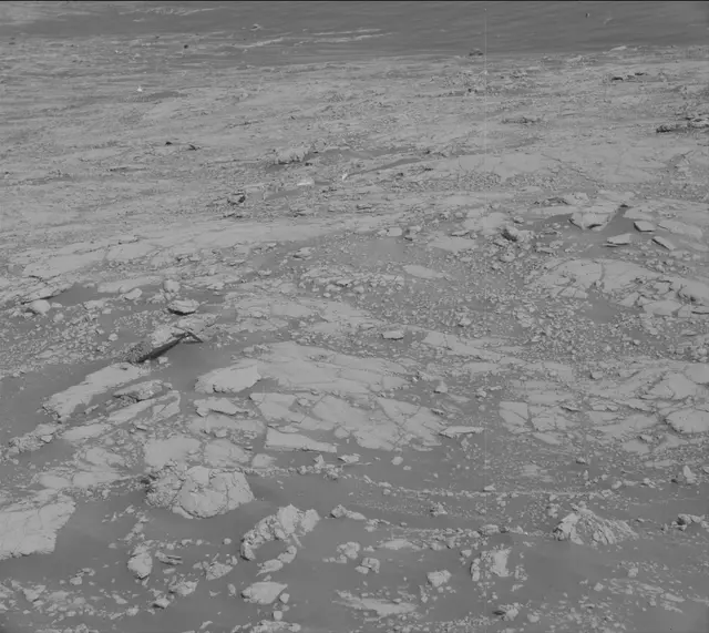 Sol 2747: Mast Camera (Mastcam)