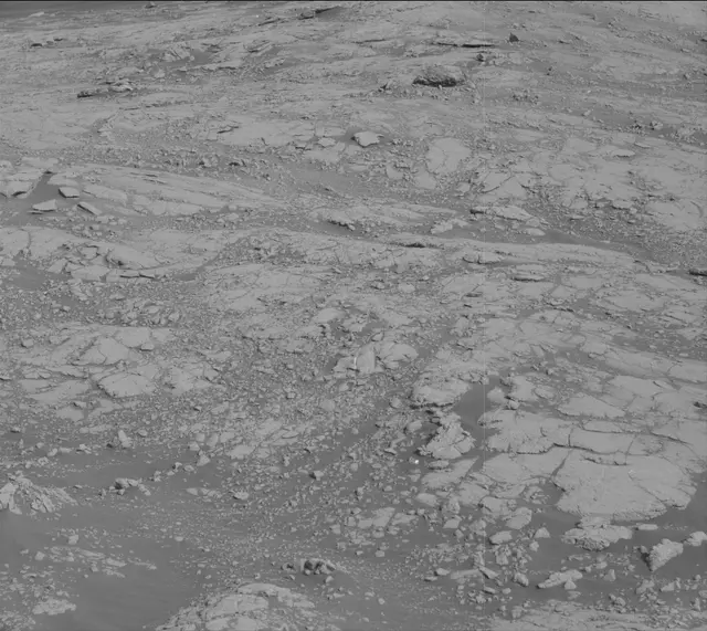 Sol 2747: Mast Camera (Mastcam)