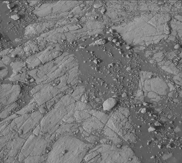 Sol 2747: Mast Camera (Mastcam)