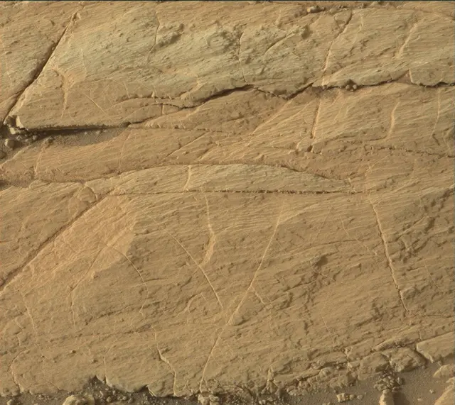 Sol 2747: Mast Camera (Mastcam)