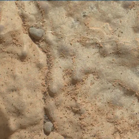 Sol 2747: Mars Hand Lens Imager (MAHLI)