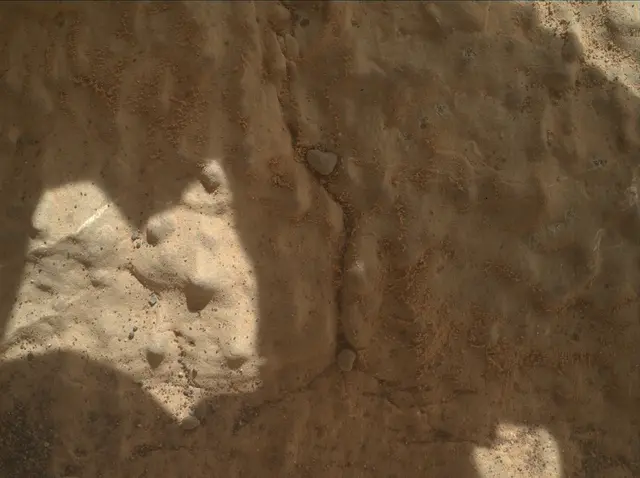 Sol 2747: Mars Hand Lens Imager (MAHLI)