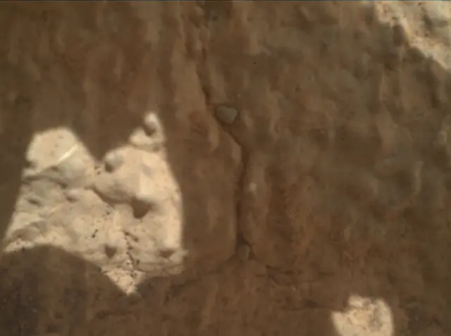 Sol 2747: Mars Hand Lens Imager (MAHLI)