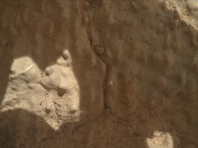 Sol 2747: Mars Hand Lens Imager (MAHLI)
