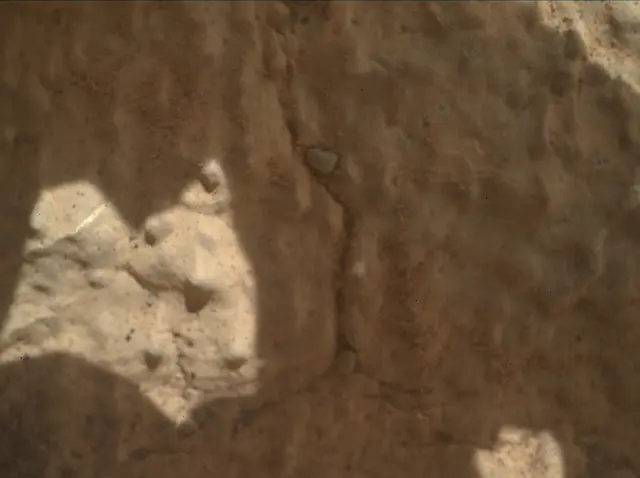 Sol 2747: Mars Hand Lens Imager (MAHLI)