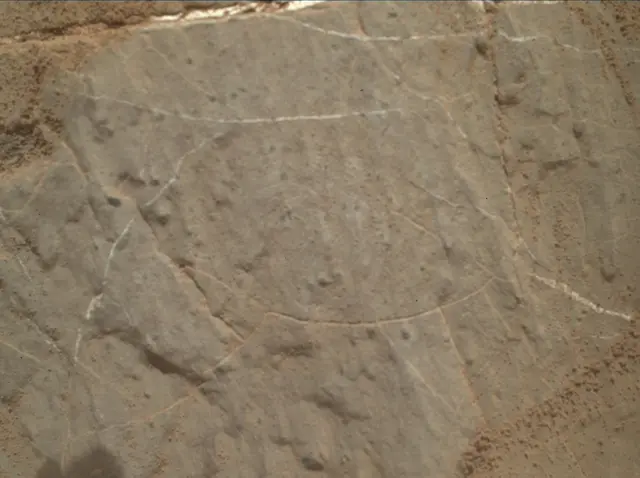Sol 2749: Mars Hand Lens Imager (MAHLI)