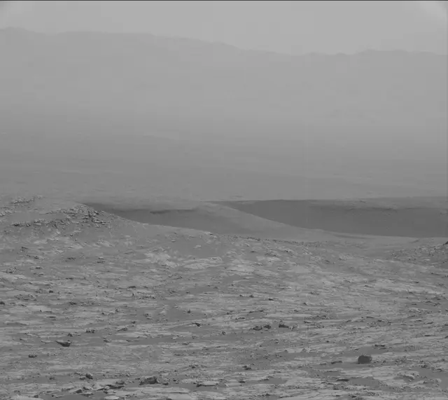 Sol 2750: Mast Camera (Mastcam)